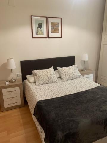 Rosa 2 Bedrooms In City Center Малага Екстериор снимка