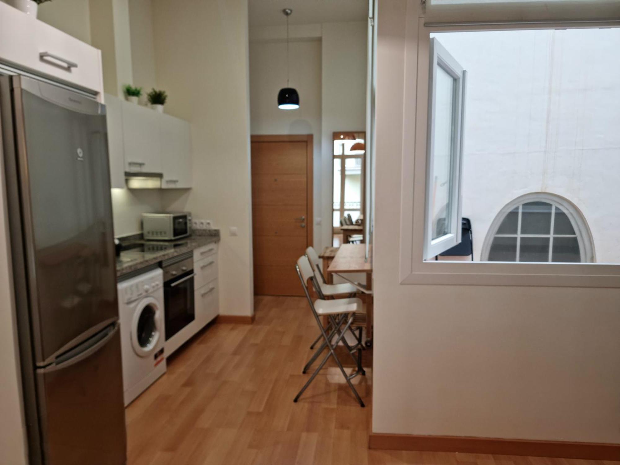 Rosa 2 Bedrooms In City Center Малага Екстериор снимка