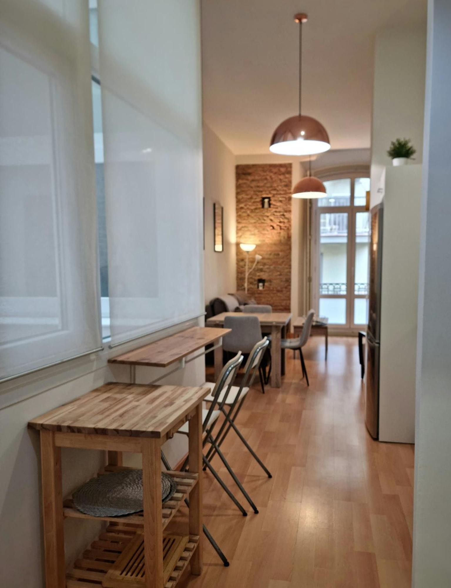 Rosa 2 Bedrooms In City Center Малага Екстериор снимка