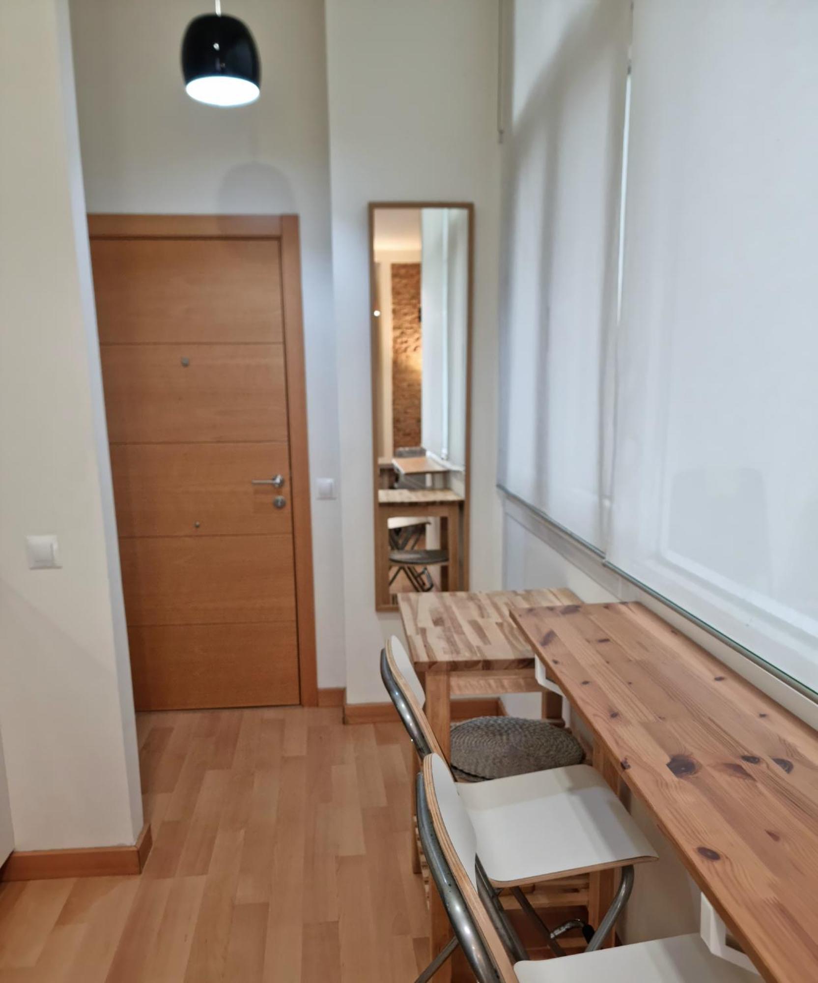 Rosa 2 Bedrooms In City Center Малага Екстериор снимка