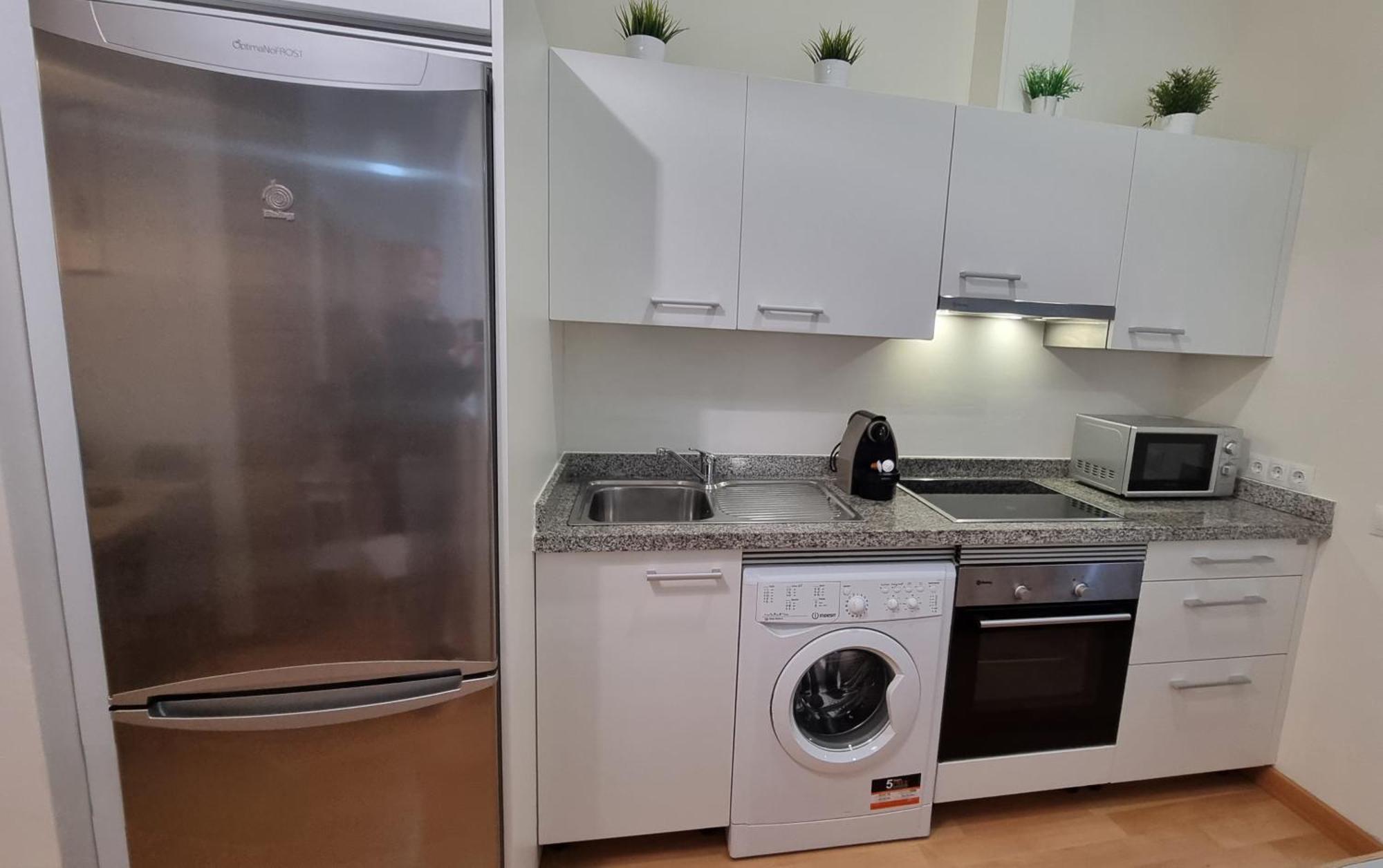 Rosa 2 Bedrooms In City Center Малага Екстериор снимка